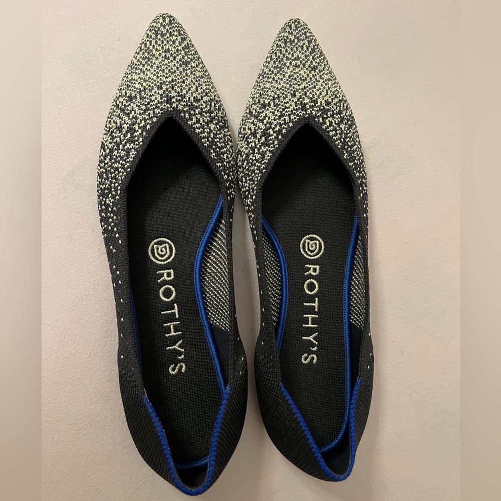 EUC Rothy’s black metallic points 7.5